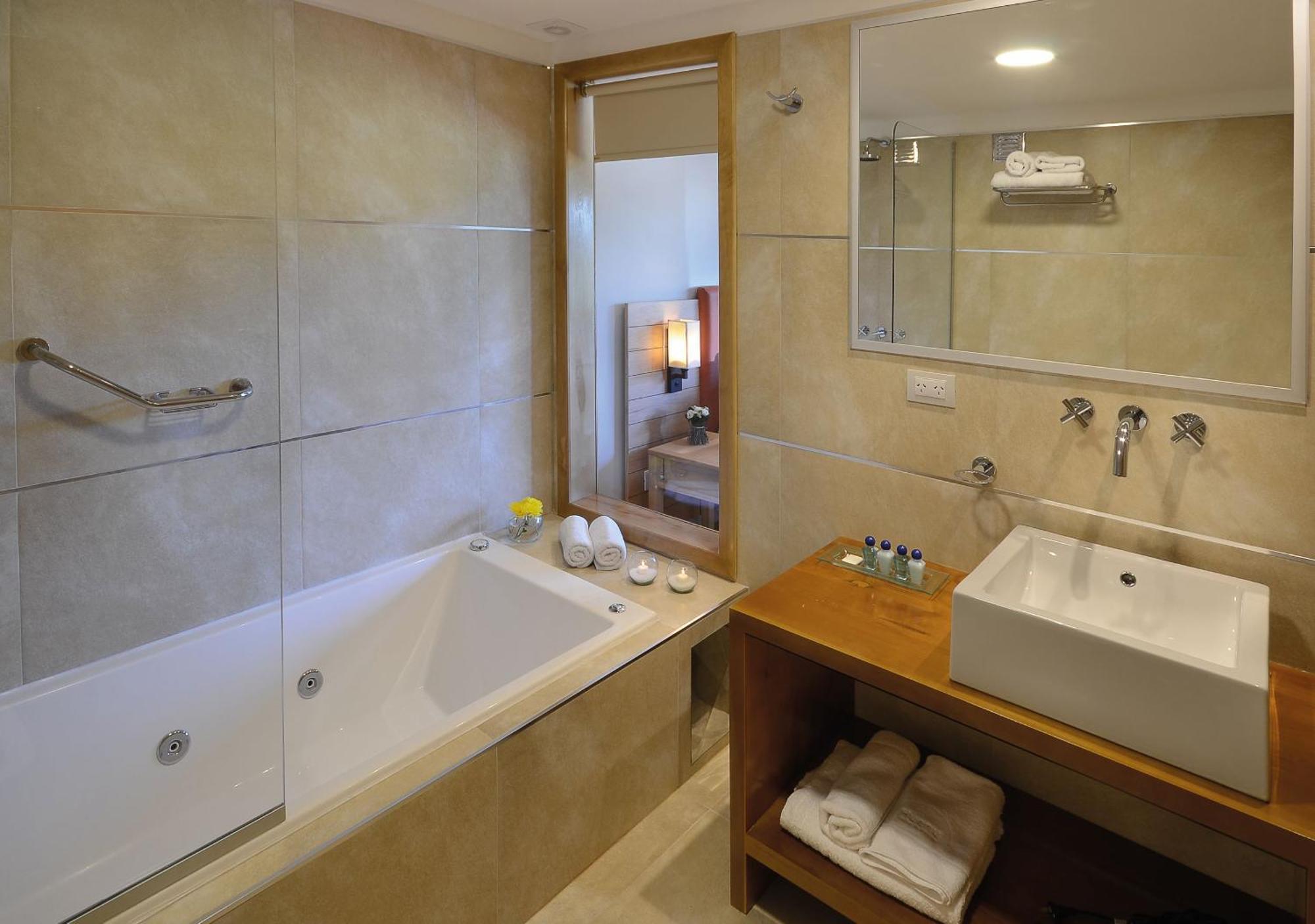 Hotel Huenu By Dot Boutique Villa La Angostura Zewnętrze zdjęcie